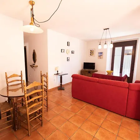 Casa Con Parking A 500m Del Tajo De Lägenhet *